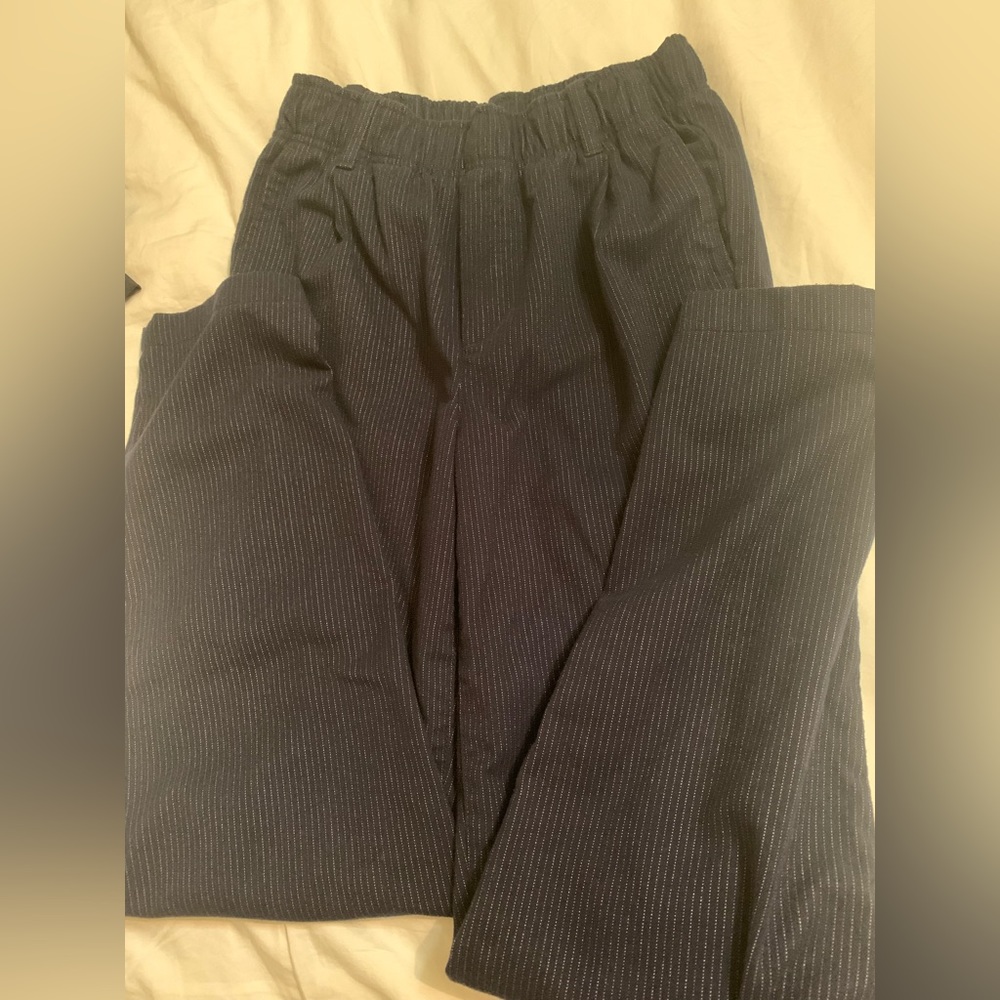 Gap soft warm dark blue pin stripe pants with stretchy waist; business casual